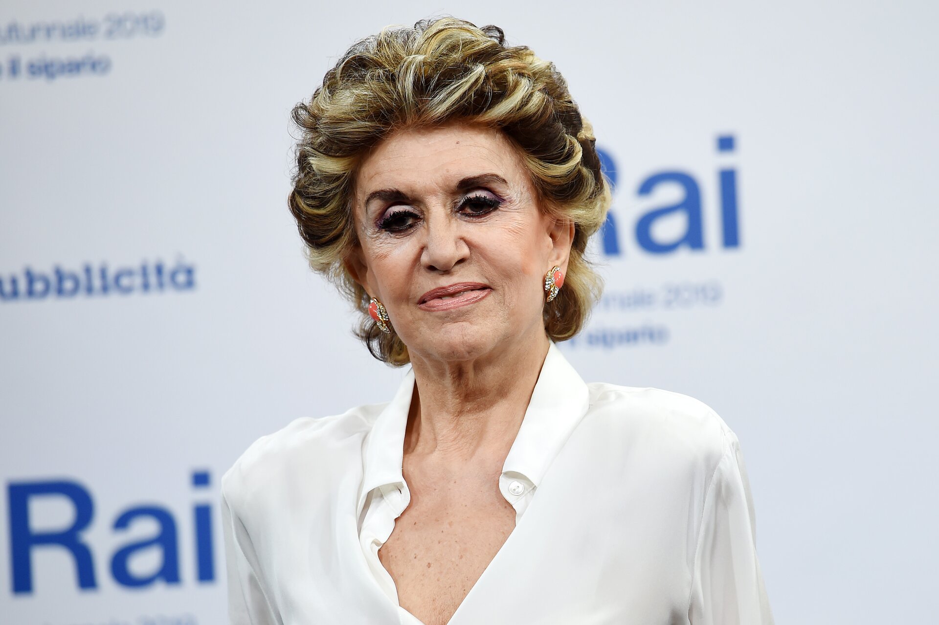 Canzone segreta, i magnifici sette della prima del nuovo programma di Rai1