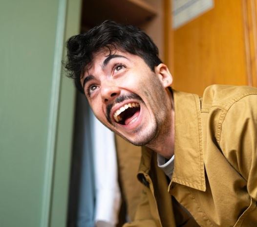 Santa Marinella, Fulminacci: la canzone di Sanremo 2021 è il punto di incontro tra la voglia di leggerezza e quotidianità