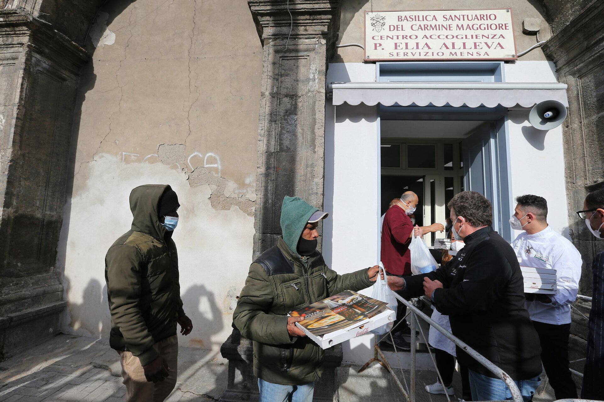 In Italia aumenta la povertà assoluta, ma gli strumenti di sostegno al reddito funzionano