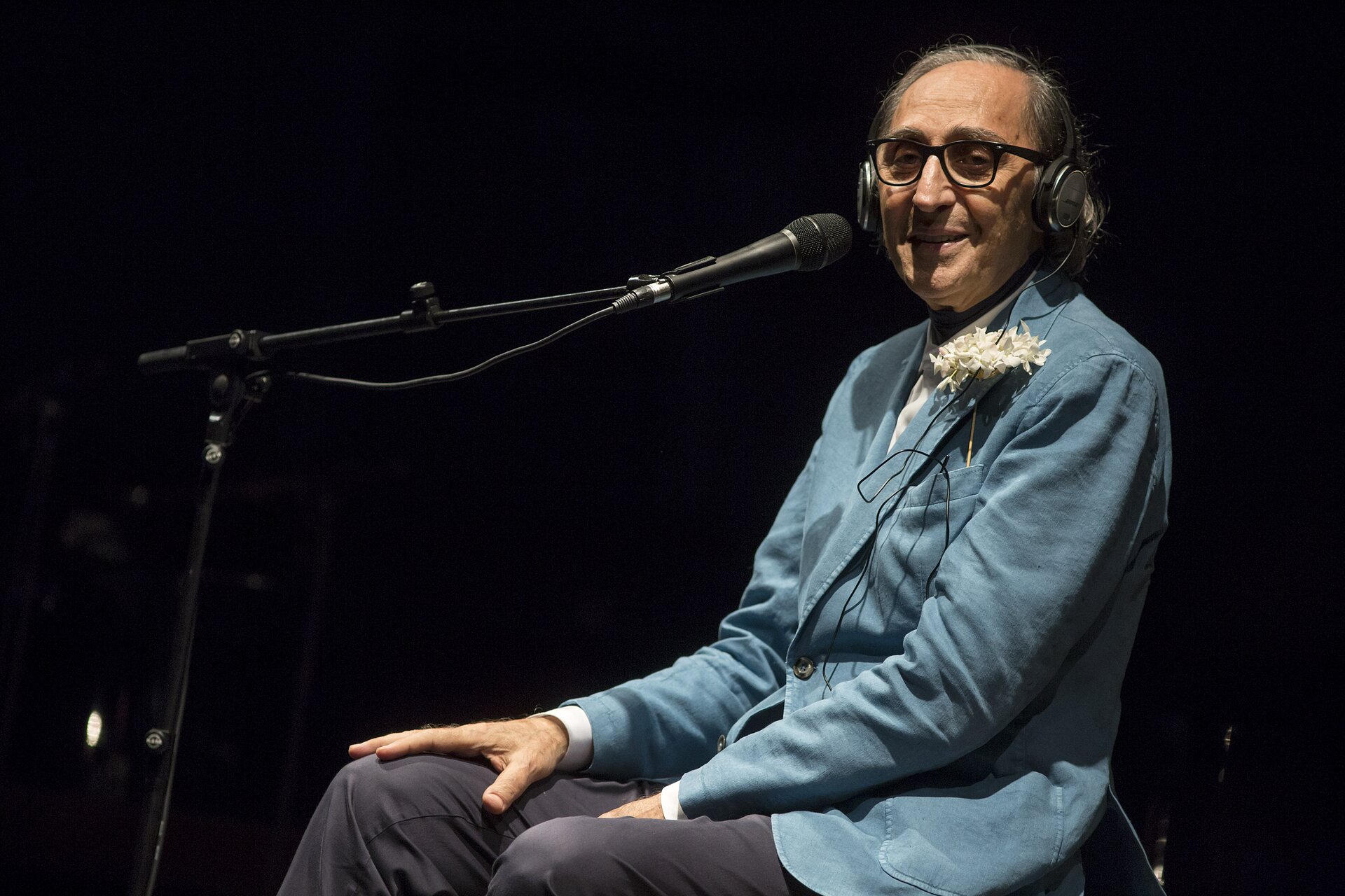 Povera patria, testo e significato della canzone