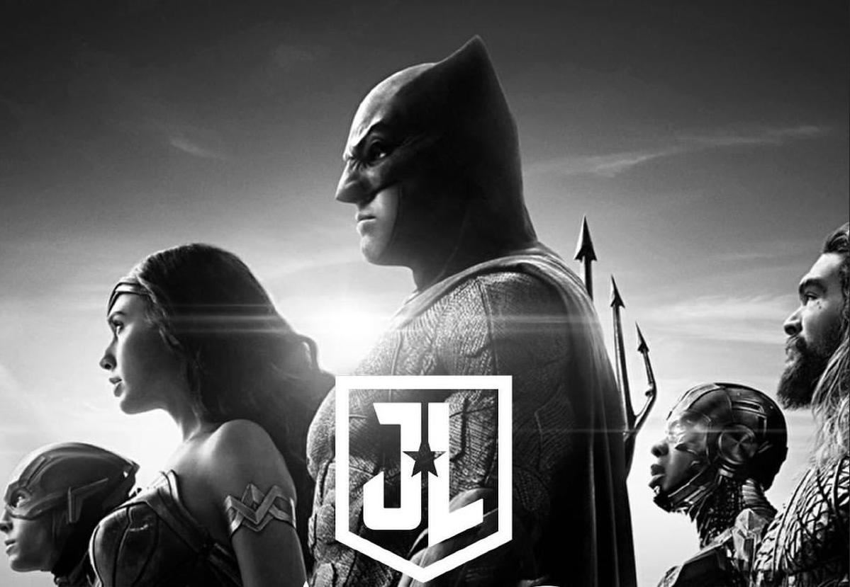 Justice League di Zack Snyder: nuove featurette e una clip annuncia versione in bianco e nero