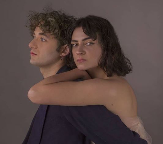 Amare, La rappresentante di Lista: la canzone di Sanremo 2021 su un amore tra le lacrime e pianti con la passione alla base