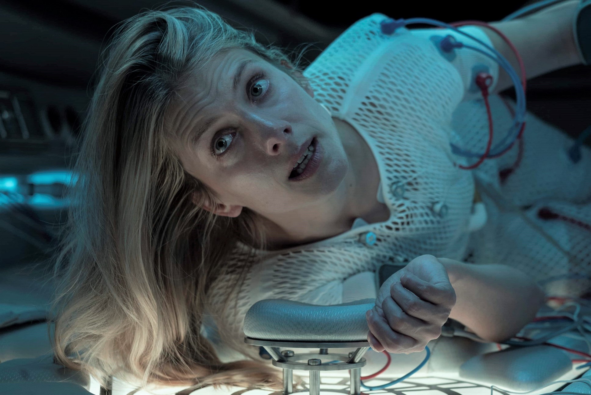 Oxygène: trailer italiano del thriller fantascientifico Netflix con Mélanie Laurent