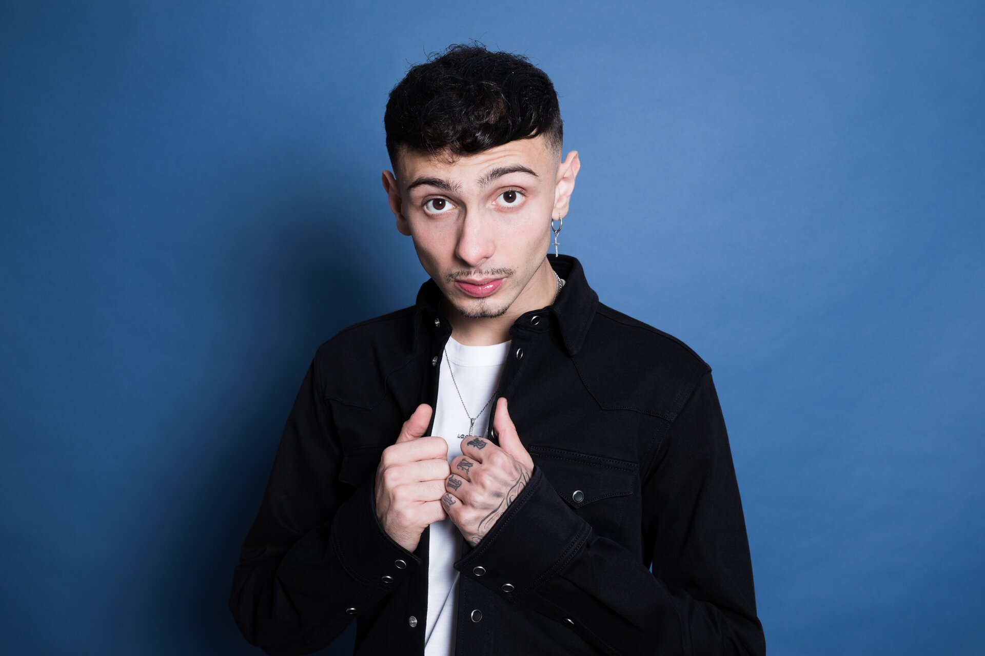 Sanremo 2021, Random: “Mi hanno definito giovane-vecchio e sì, mi ha dato fastidio”