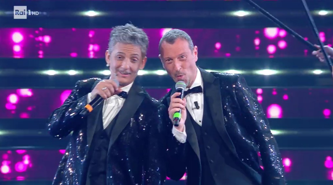 Sanremo, c’è differenza tra testo e paratesto