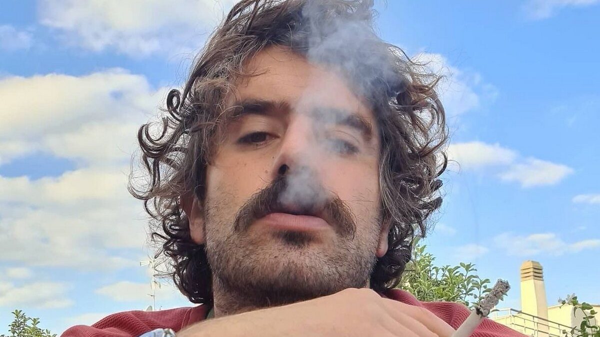 Tommaso Paradiso: Sulle Nuvole Tour rinviato al 2022