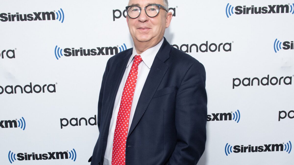 Barry Sonnenfeld adatterà in un film animato in 2D il libro “Perestroika in Paris”