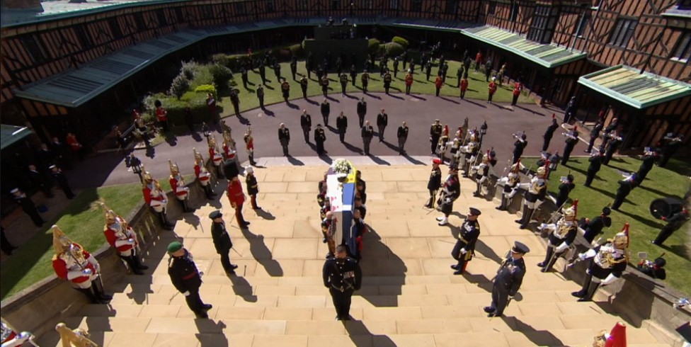 I funerali del principe Filippo e la classe tv