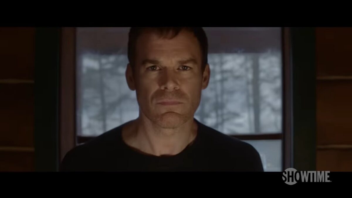Dexter torna in autunno su Showtime (e su Sky?): l’annuncio in un video con Micheal C.Hall