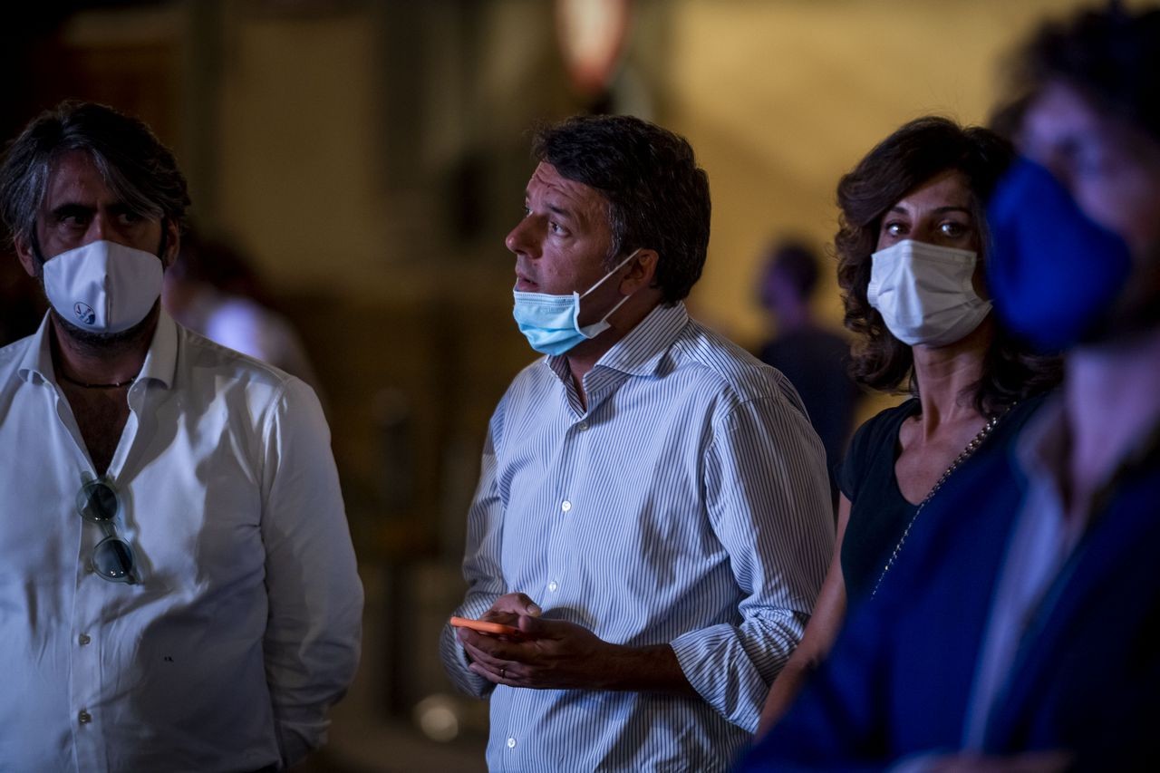 Moglie Renzi positiva nonostante il vaccino: ecco perché