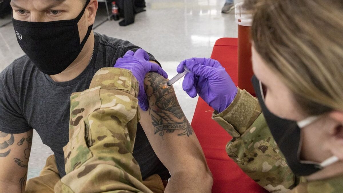 West Virginia: soldi per convincere i giovani a vaccinarsi