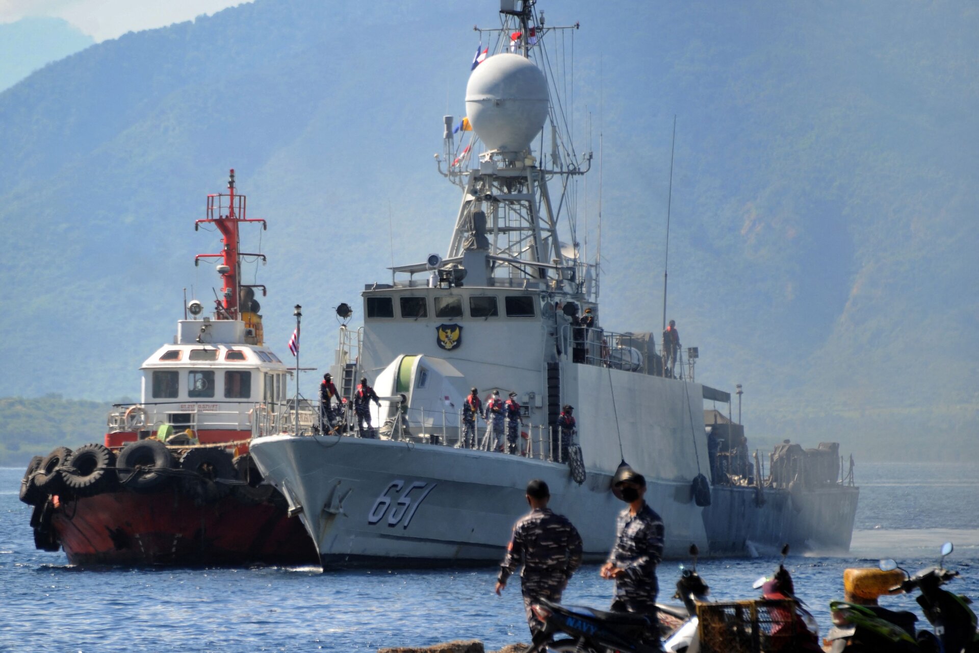 Indonesia, trovati i resti del sottomarino scomparso
