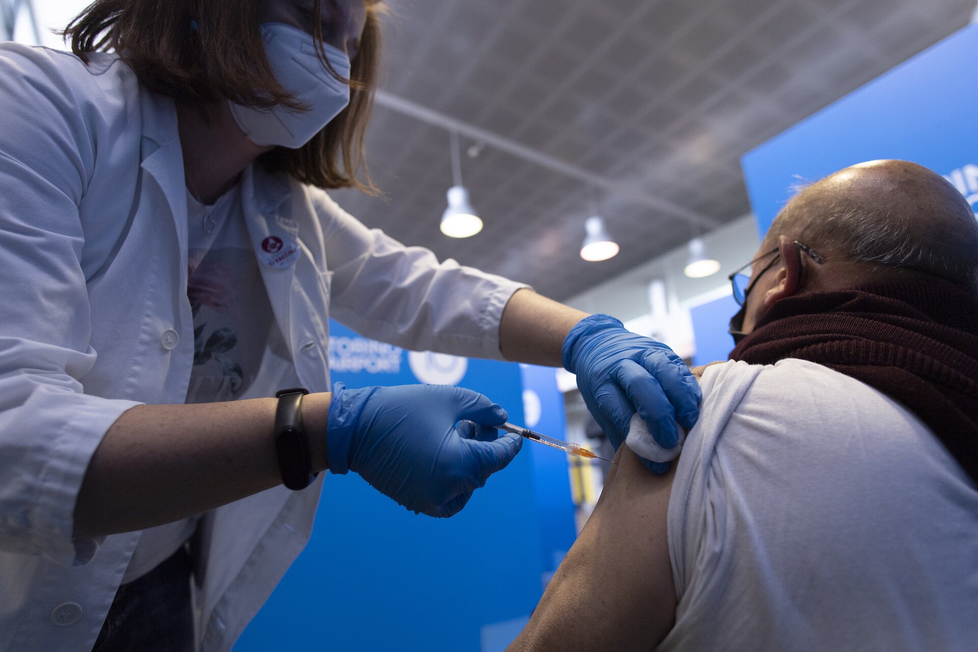 Coronavirus, i dati del 20 aprile. 12.074 casi e 390 decessi