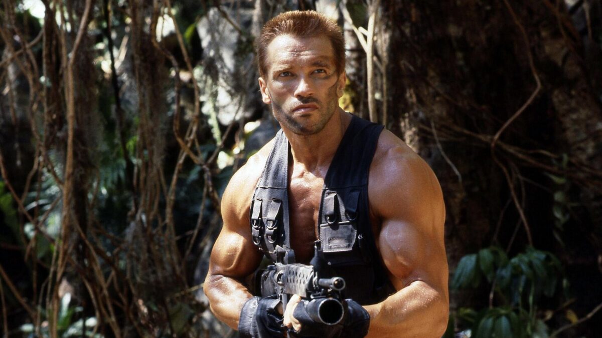 Predator: gli sceneggiatori originali fanno causa a Disney per i diritti