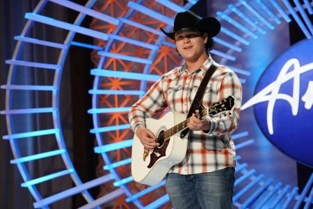 American Idol 2021, finalista eliminato dal programma per lo scandalo di un video emerso online: ecco perché