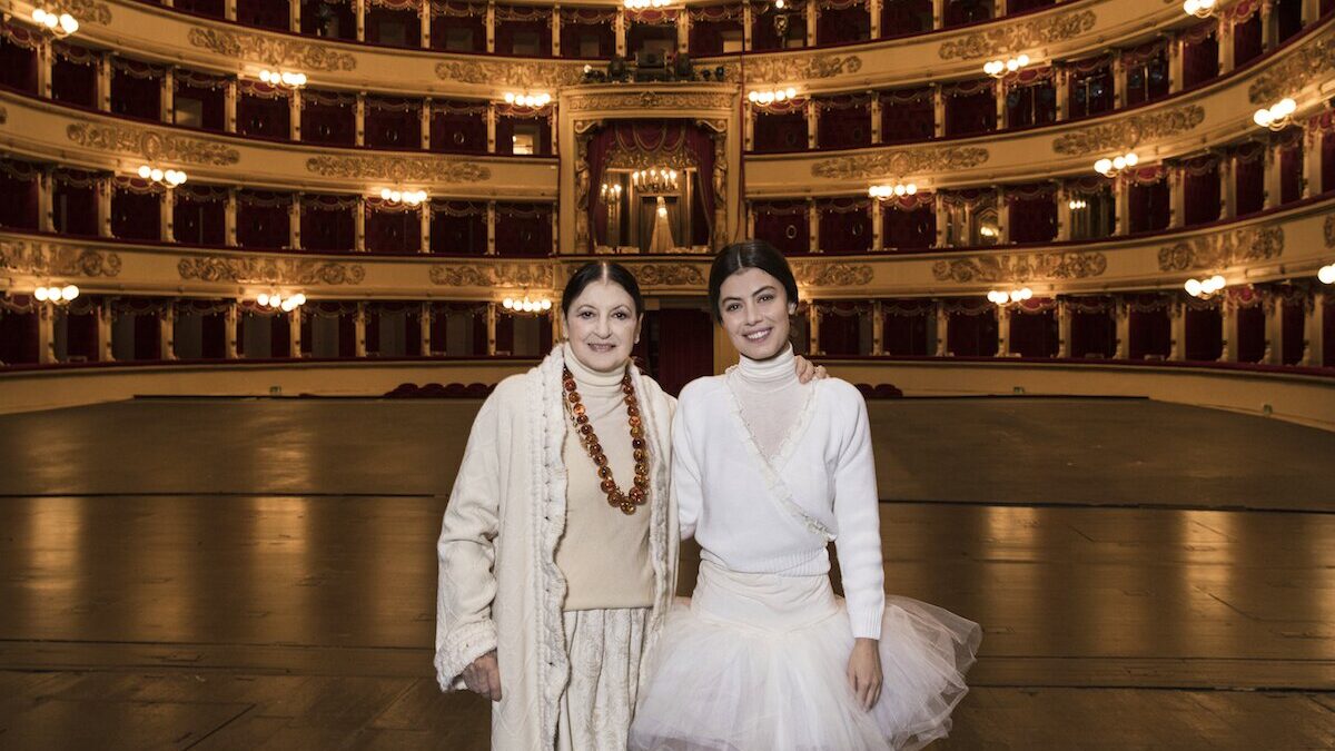 Carla Fracci, il film-tv a lei dedicato prossimamente su Raiuno. Il ricordo di Rai Fiction, produttori e di Alessandra Mastronardi