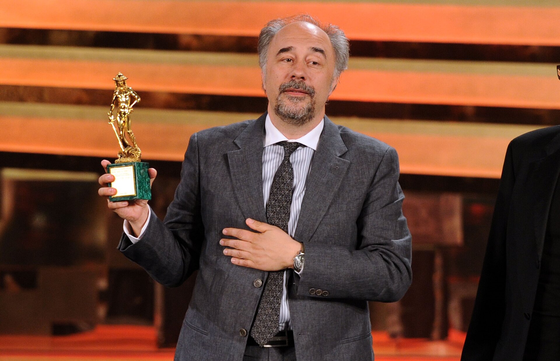 David Di Donatello 2021: la cerimonia della 66° edizione. 7 premi a Volevo nascondermi, tra i quali Miglior Film