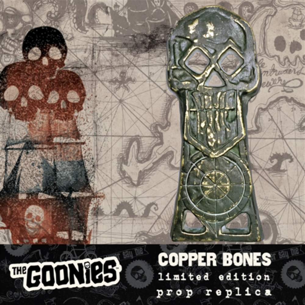 I Goonies: foto nuova replica da collezione della chiave a teschio