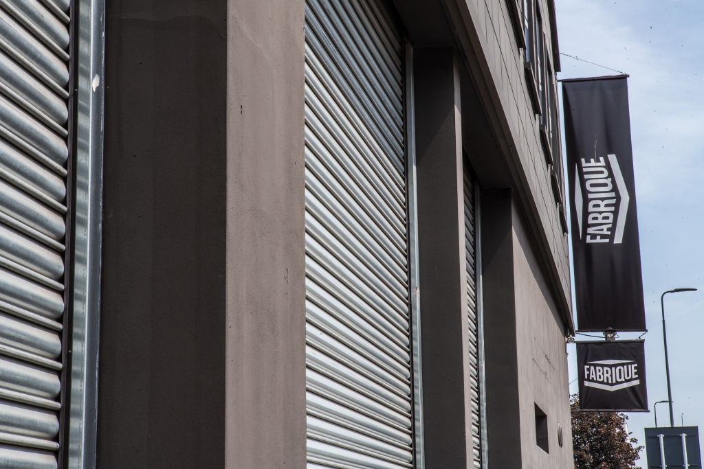 Milano, al Fabrique il primo evento-test in Italia di riapertura dei locali e club al chiuso a fine maggio?