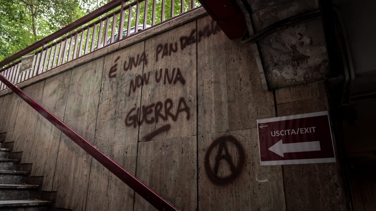 Coprifuoco addio da metà maggio?