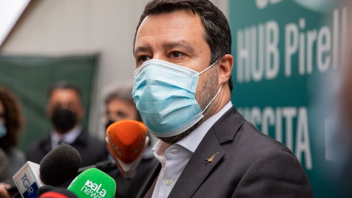 Scontro Fedez-Rai: come si schierano i politici