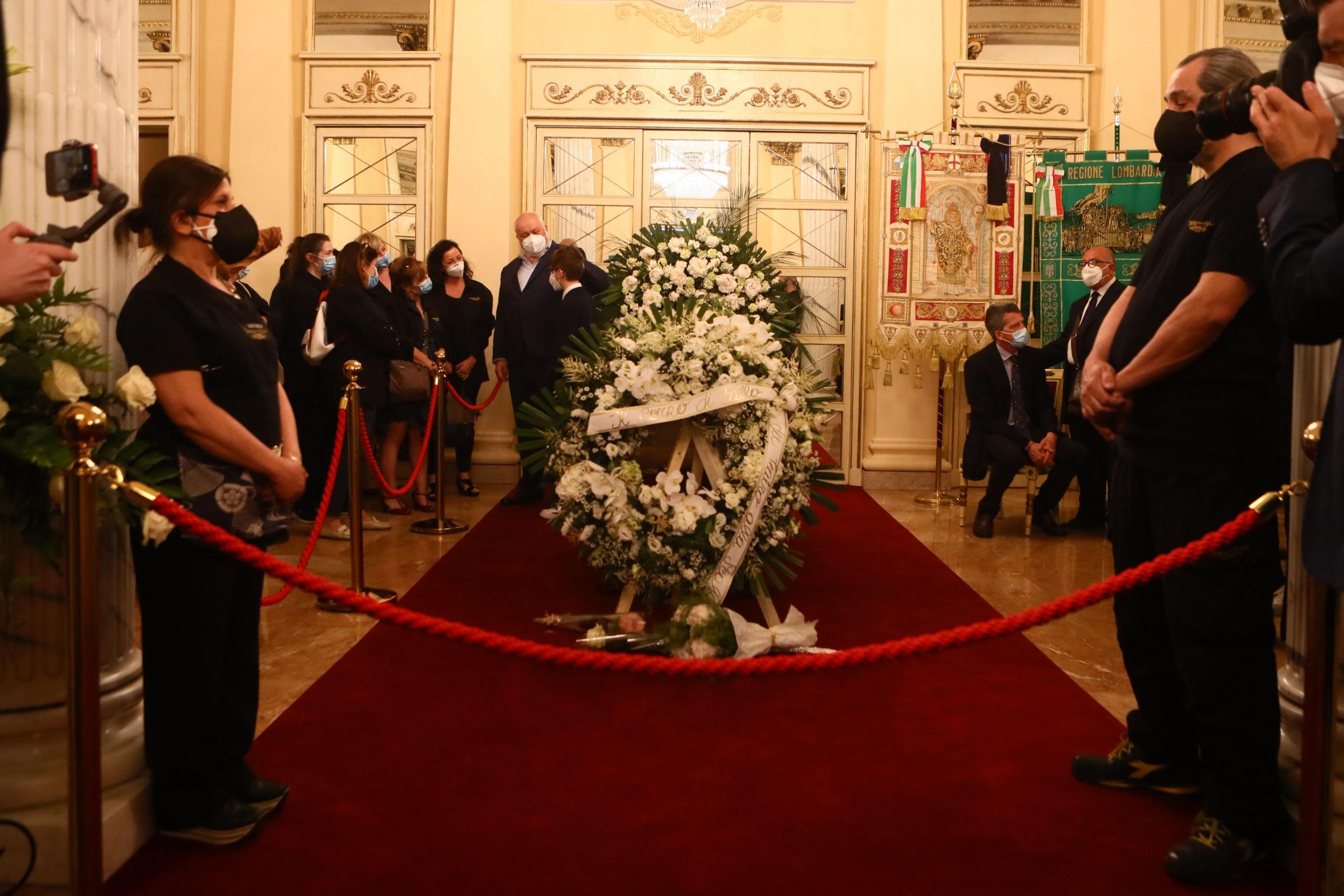 Alla Scala l’ultimo saluto a Carla Fracci