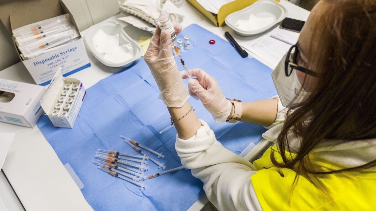 Coronavirus, i dati del 18 maggio. 4.452 casi e 201 vittime