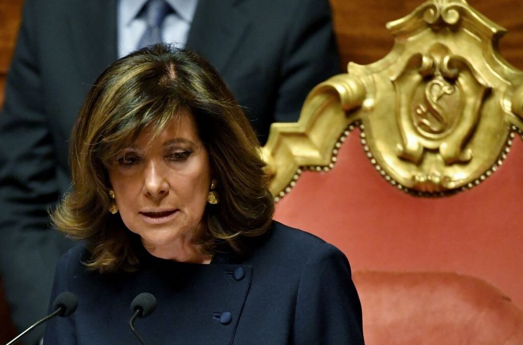 Elisabetta Casellati e le minacce di morte sui social, la denuncia