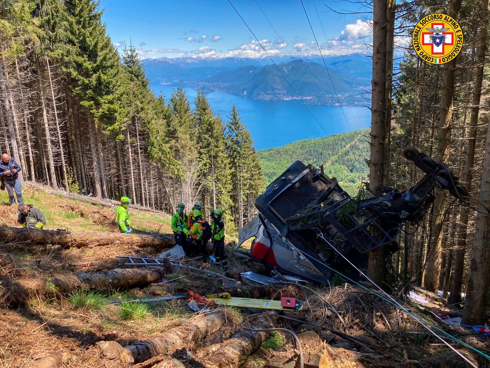 Precipita una cabina della funivia Stresa-Alpino-Mottarone: 14 vittime