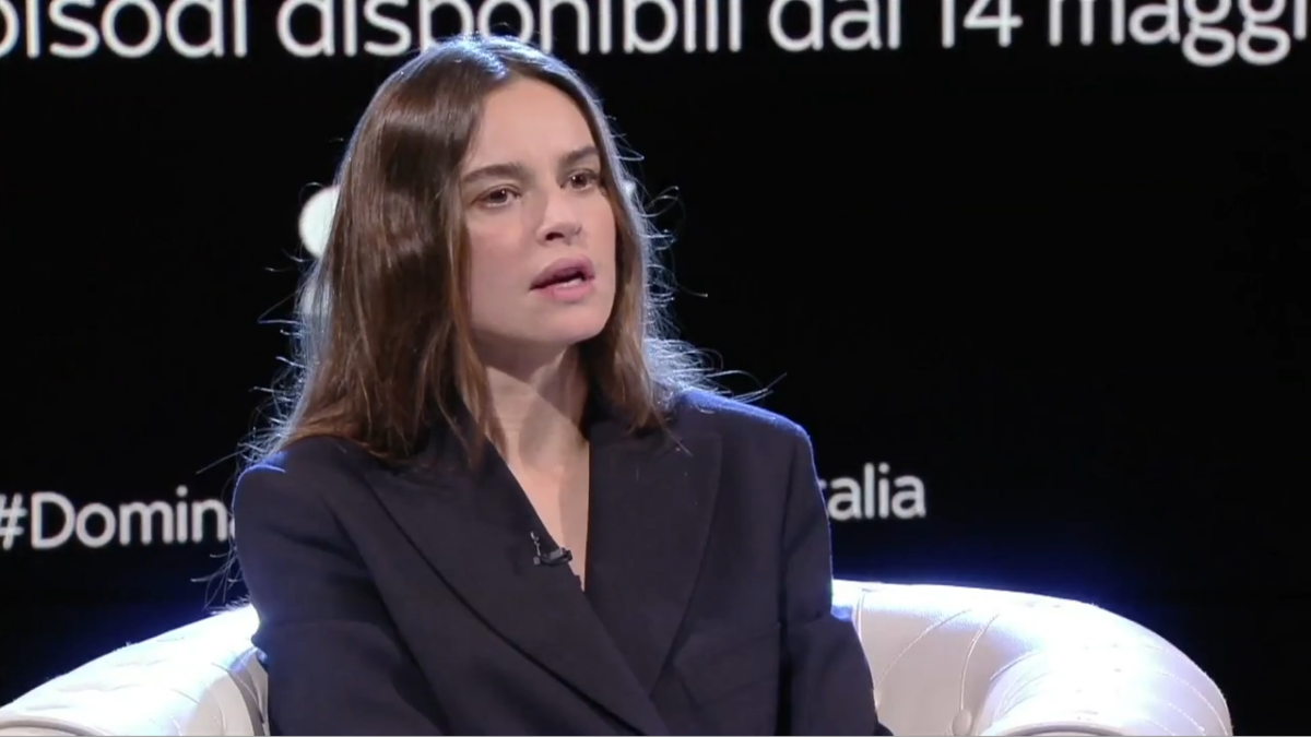 Domina, Kasia Smutniak: “Cosa c’è di più eroico di una donna che sopravvive nell’antica Roma?”. L’intervista (Video)