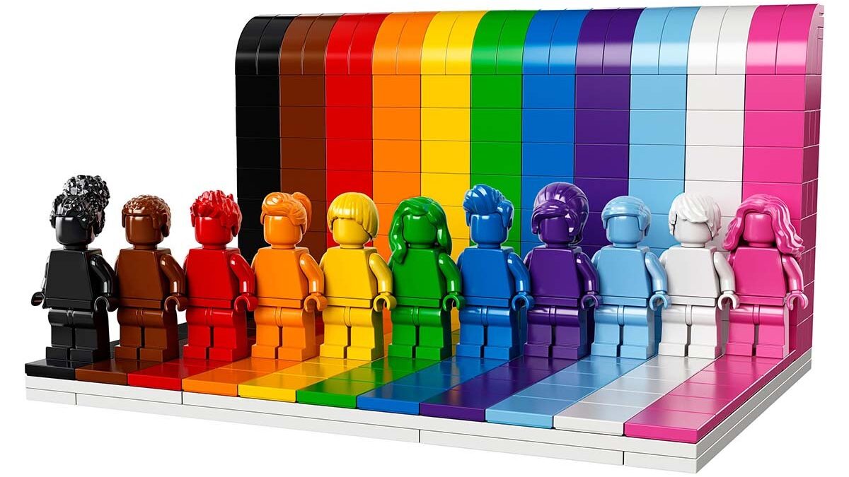Ognuno è Meraviglioso: LEGO dedica un set alla comunità LGBTQ+