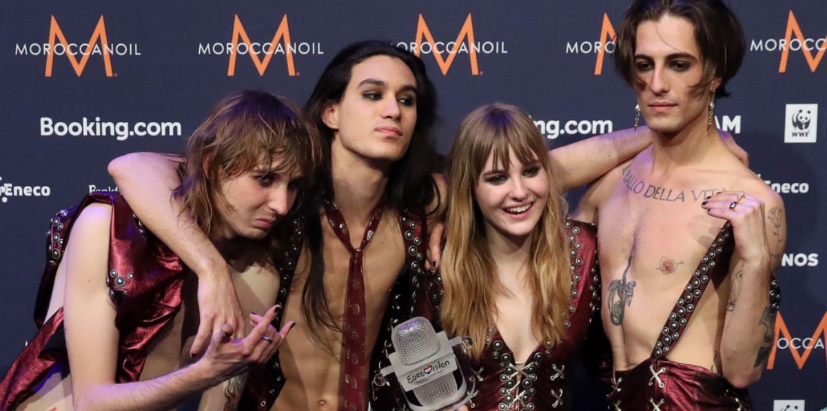 I Maneskin cantano per Miley Cyrus e lei risponde: “I miei migliori amici”