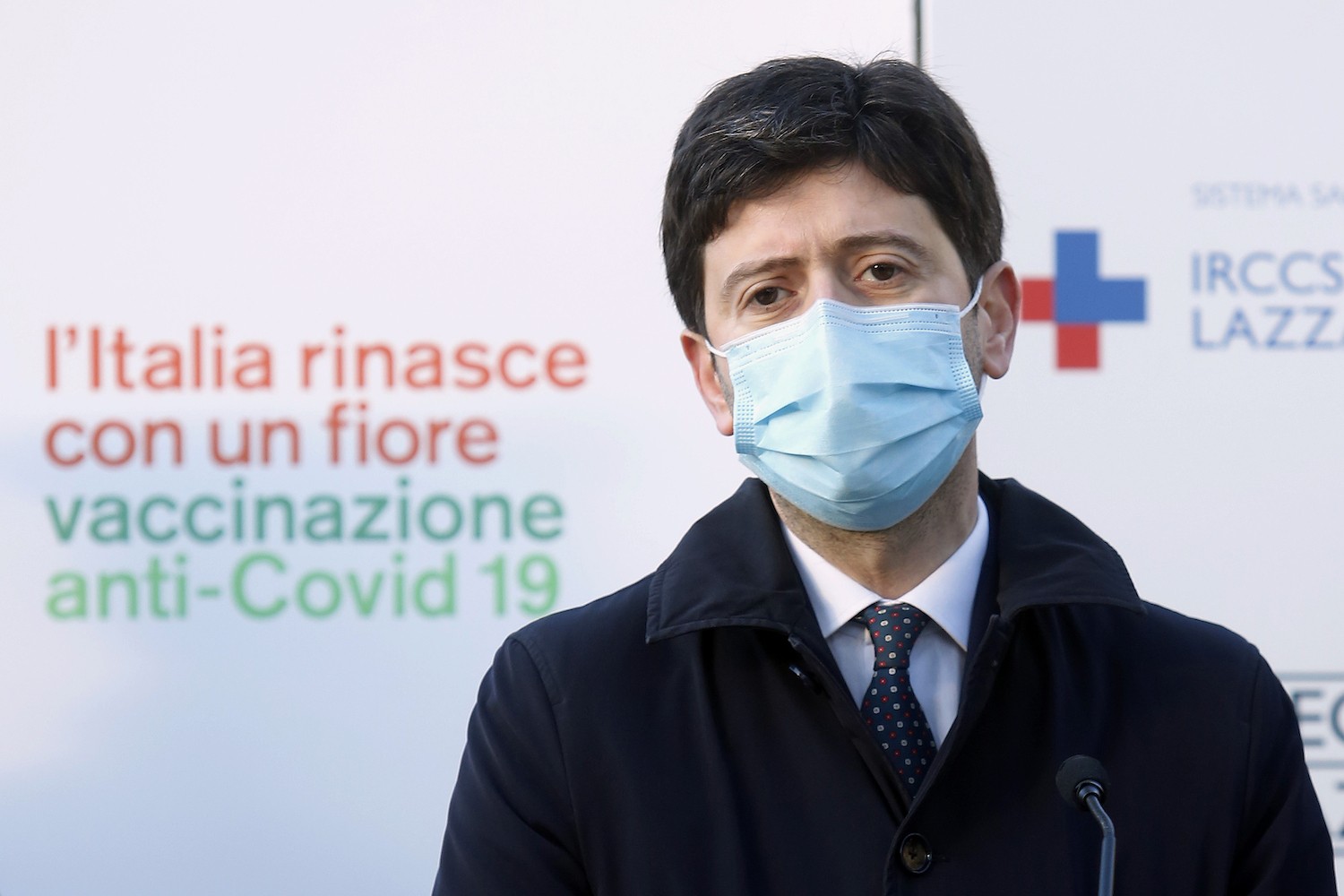 Coronavirus, il bollettino del 13 maggio: 8.085 nuovi casi e 201 morti