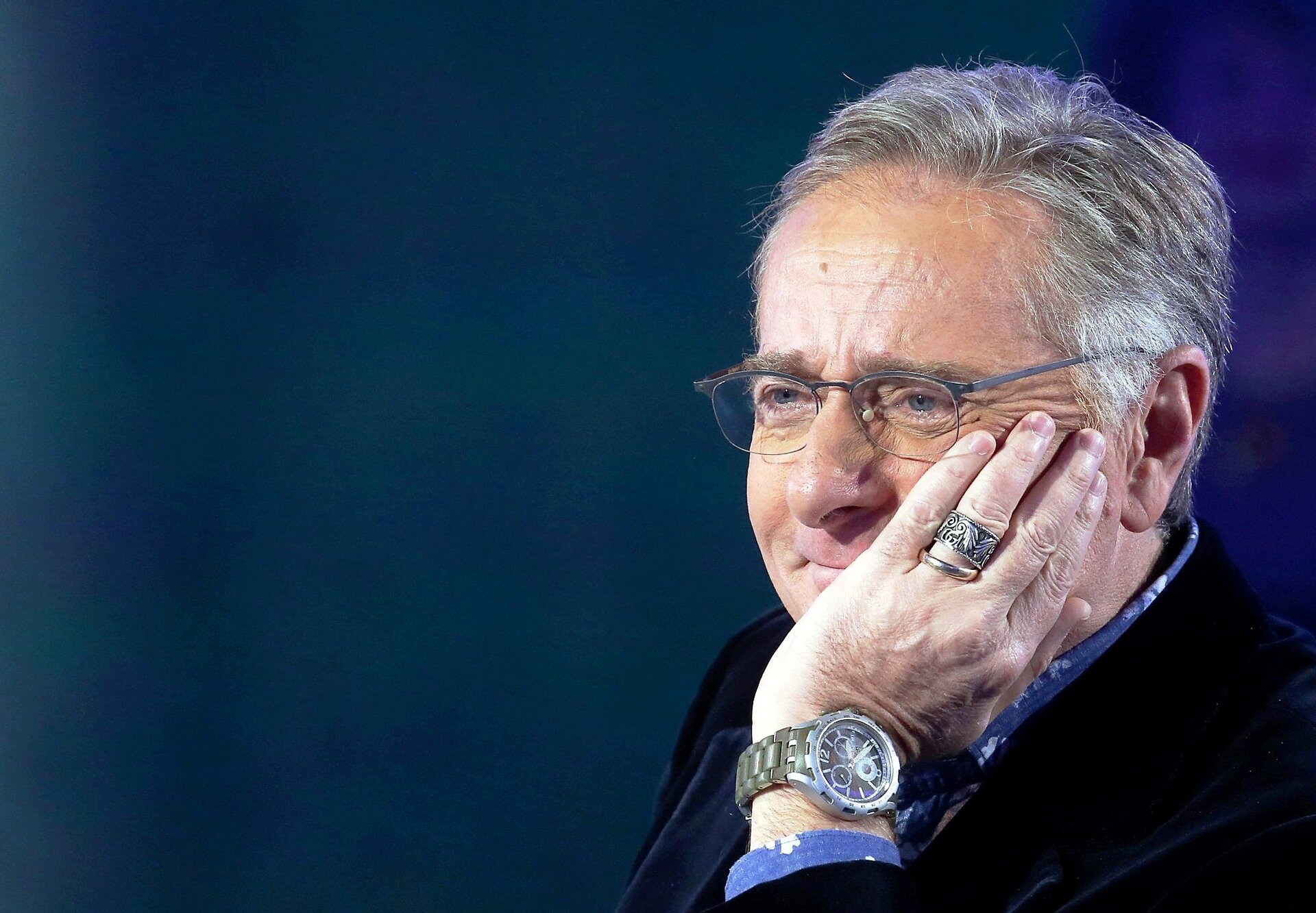 Paolo Bonolis rinnova con Mediaset, avanti per altri tre anni