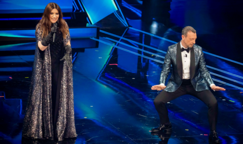 Sanremo 2022, chi ci sarà alla conduzione? Le ipotesi, tra smentite e possibili colpi di scena