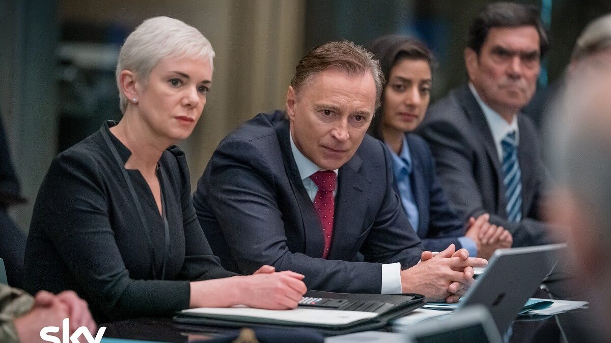Cobra – Unità anticrisi su Sky e NOW un dramma politico…senza elettricità