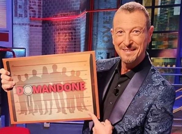 Arena ’60 ’70 ’80: su Rai 1 Amadeus celebra la musica con due serate amarcord