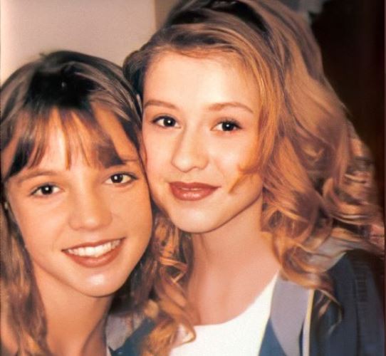 Christina Aguilera: “Il mio cuore è con Britney. Merita tutto il VERO amore e sostegno del mondo”