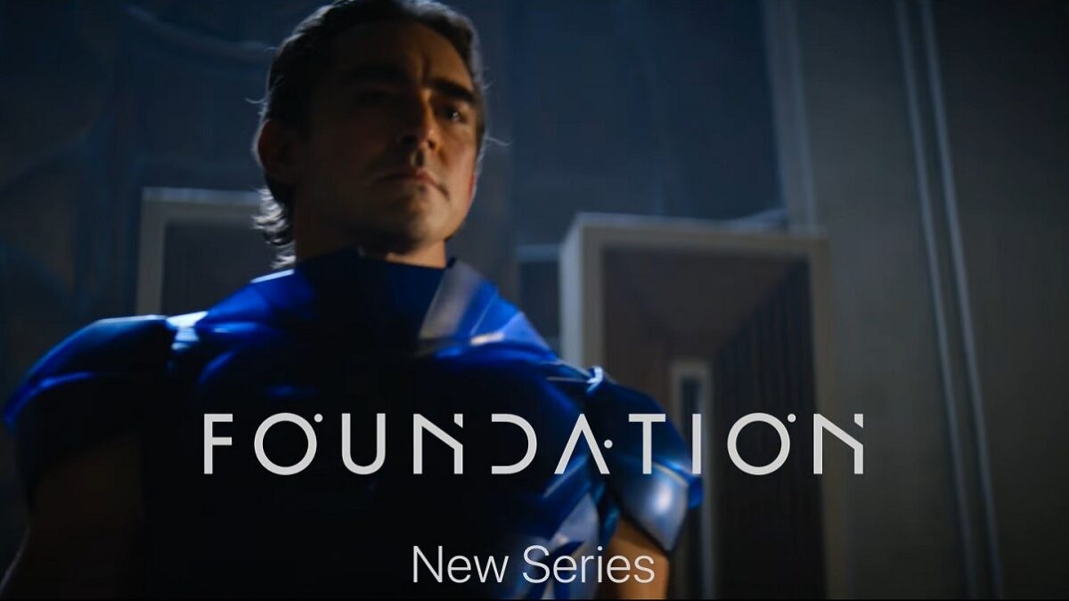 Apple Tv+ presenta i titoli del 2021 con le prime immagini di Foundation, The Mornig Show 2 e Ted Lasso 2