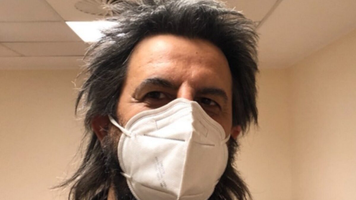 Omar Pedrini operato per un aneurisma aortico: il cantante è cosciente ed è in terapia intensiva