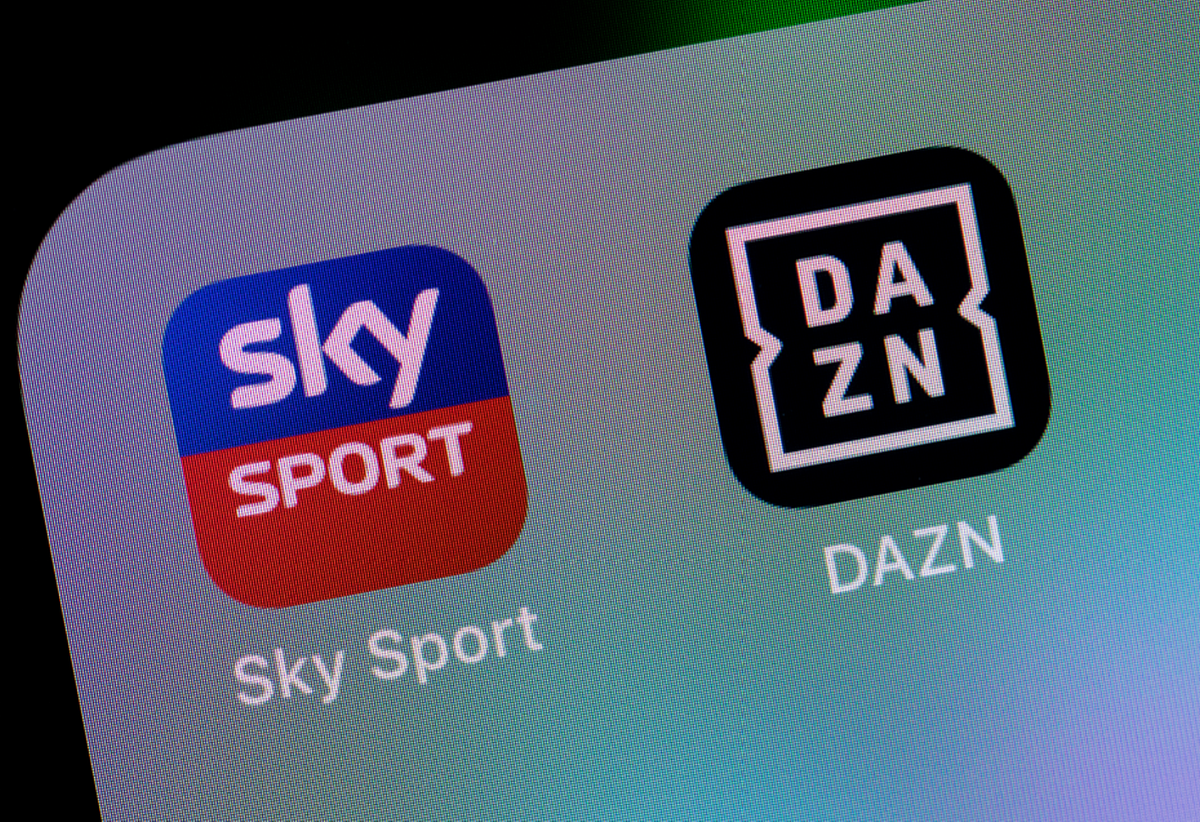 Serie A, Dazn rifiuta l’offerta last minute di Sky (500 milioni di euro a stagione)