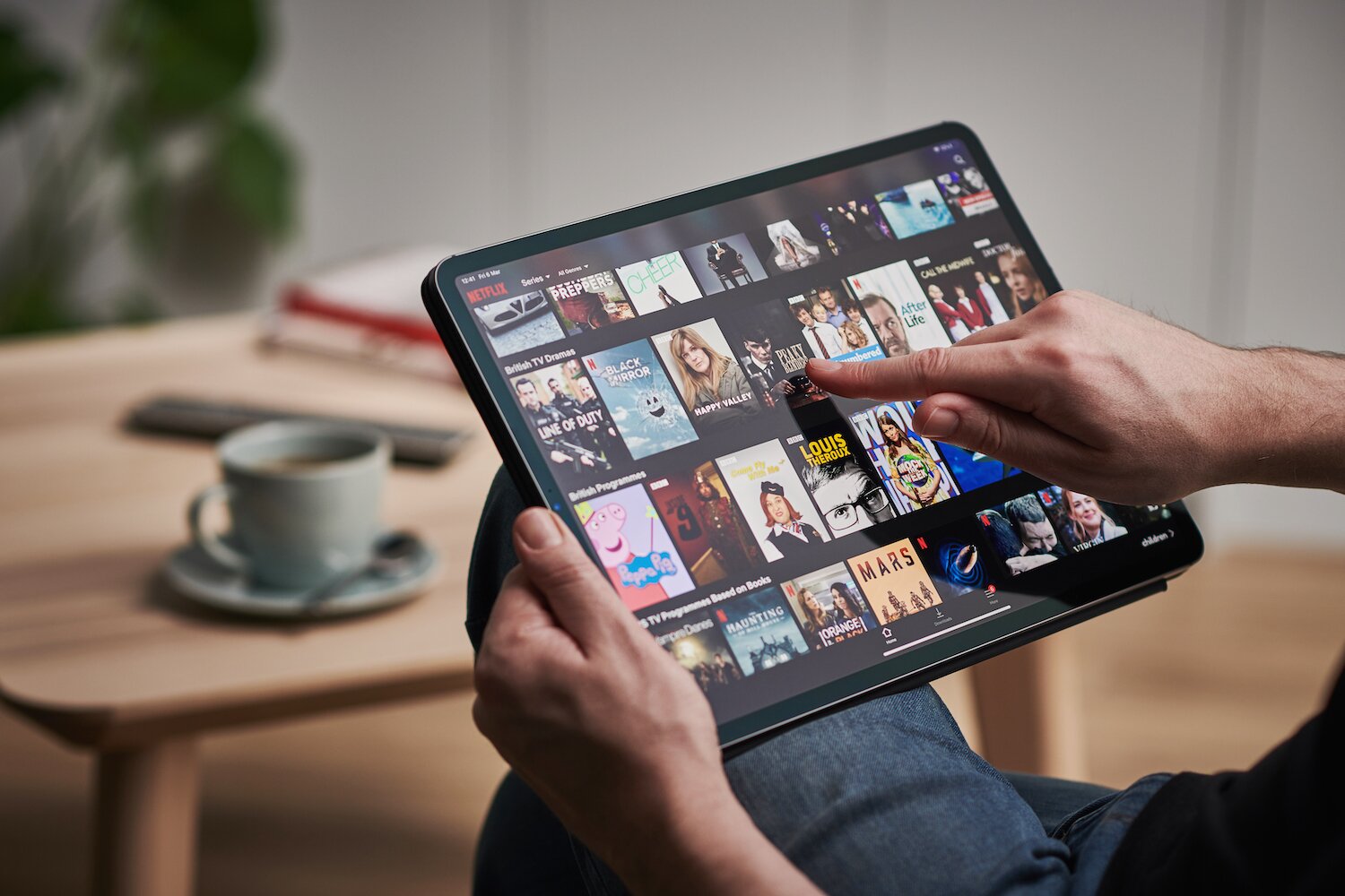 Netflix, aumenta il costo dei piano Standard e Premium (e non è la prima volta)