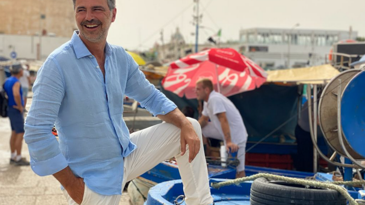 Beppe Convertini fa il bis su Rai1: arriva Azzurro. Storie di mare