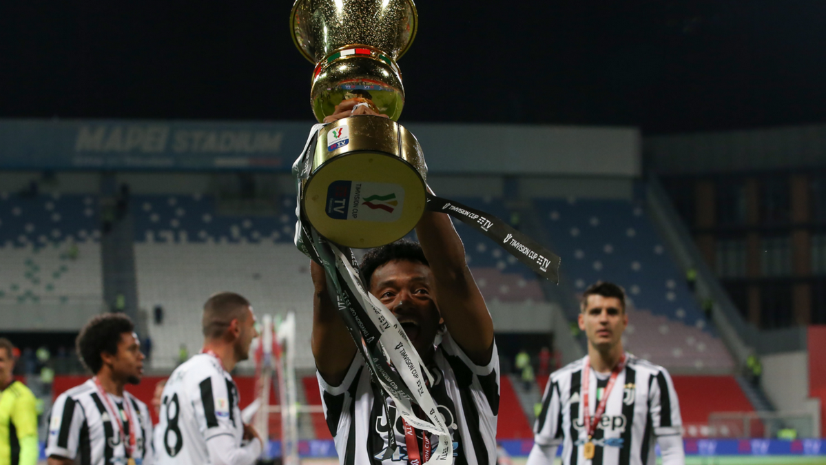Mediaset soffia la Coppa Italia alla Rai, i giornalisti: “Clamoroso autogol”