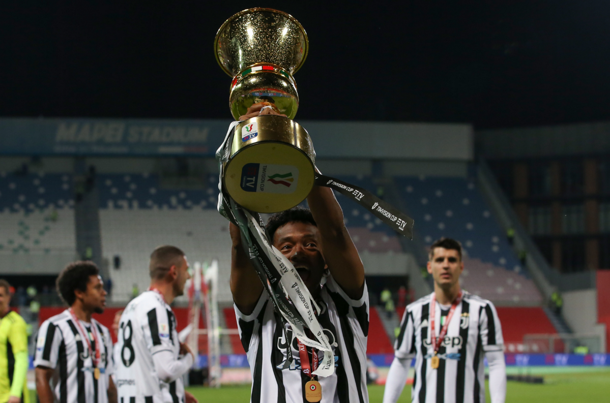 Mediaset soffia la Coppa Italia alla Rai, i giornalisti: “Clamoroso autogol”