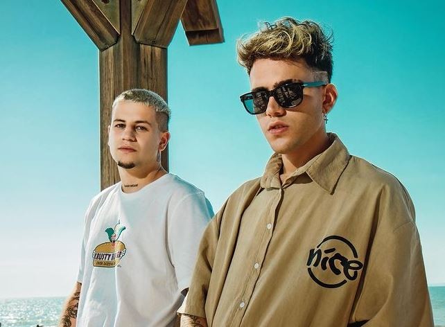 Loca, Aka7even feat. Robledo: arriva la spanish version del brano dal 27 agosto 2021