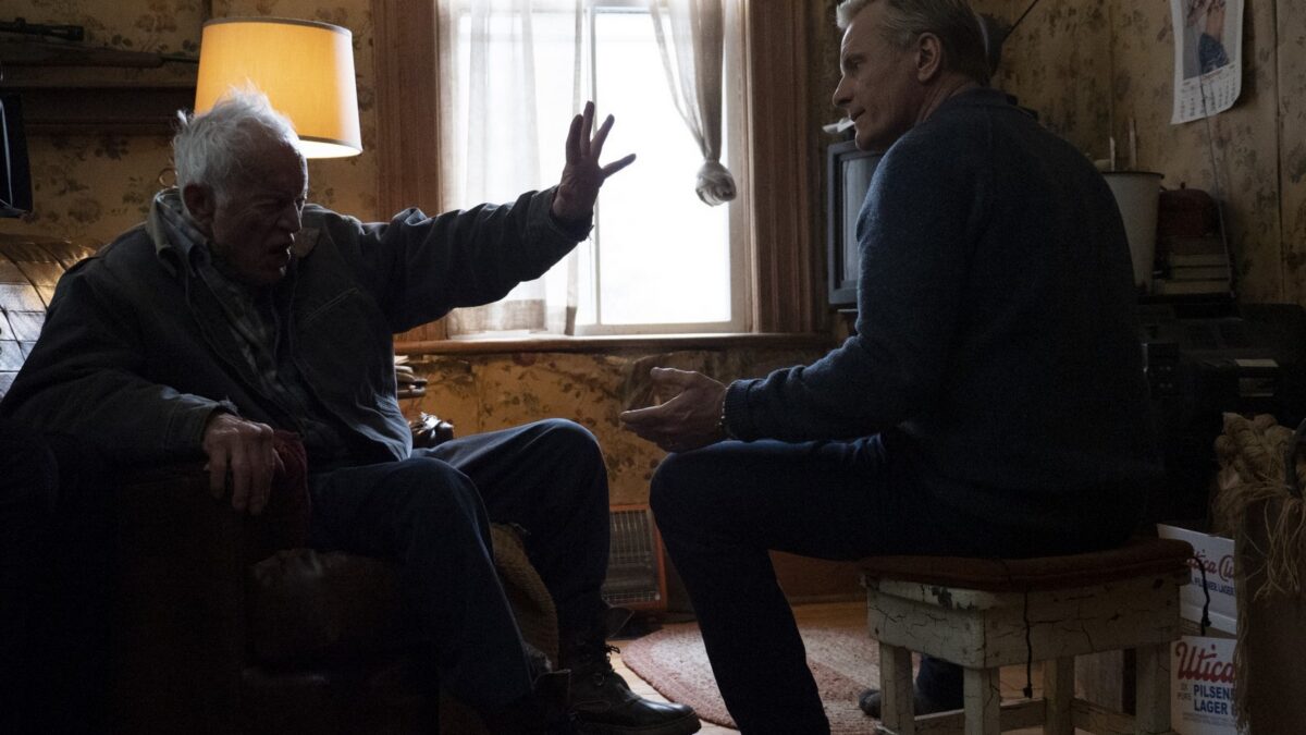 Falling – Storia di un padre: nuova clip in italiano, curiosità e anticipazioni sul film di Viggo Mortensen
