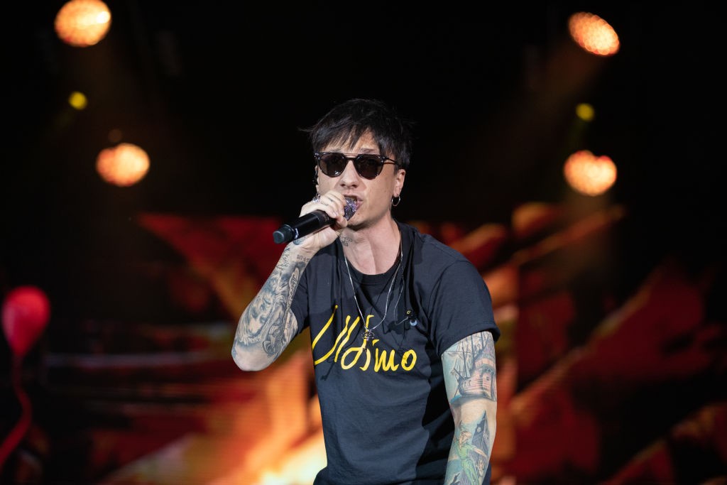 Concerti, Green Pass e capienza limitata di pubblico: la riflessione di Ultimo, via Instagram