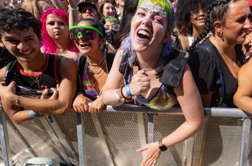 Concerti all’aperto, vaccini, tamponi e variante Delta: il parere degli esperti sul caso “Lollapalooza”