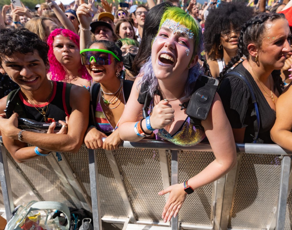 Concerti all’aperto, vaccini, tamponi e variante Delta: il parere degli esperti sul caso “Lollapalooza”